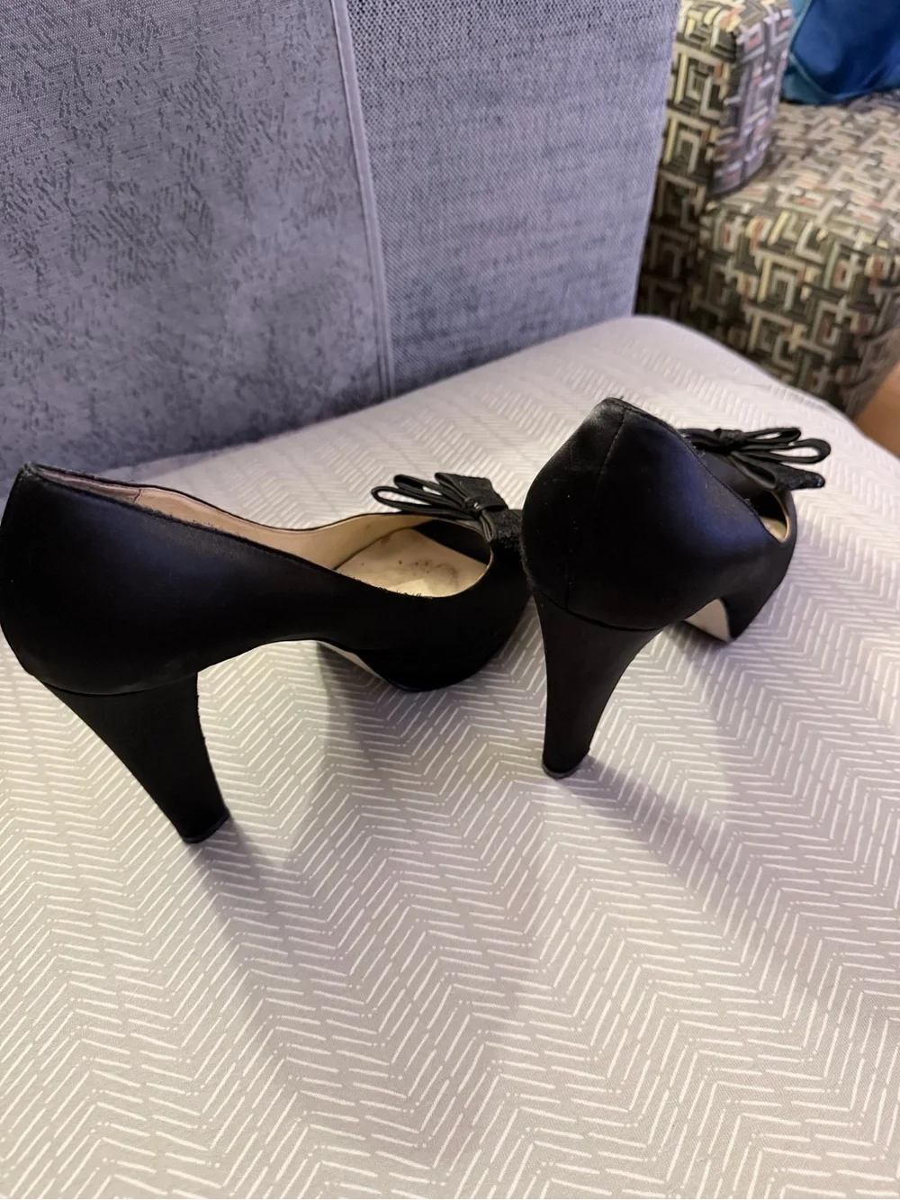 Wittner Women's Black Peep-Toe Heels with Sequin Bow